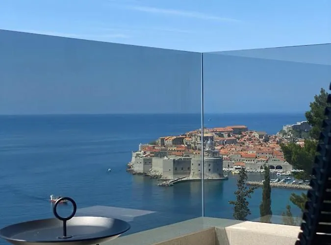 New&luxury With An Outstanding View - Bombii Blue *