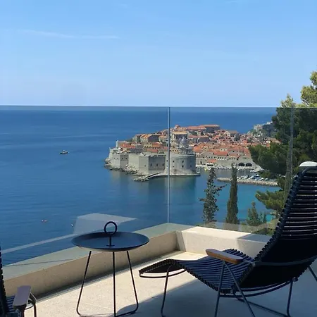 New&luxury With An Outstanding View - Bombii Blue