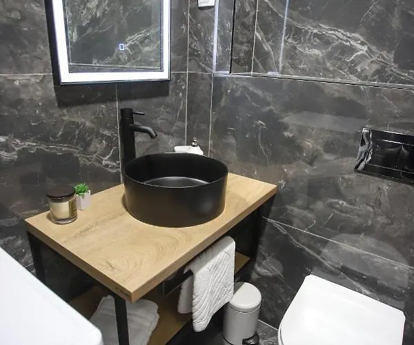 New&luxury With An Outstanding View - Bombii Blue دوبروفينك